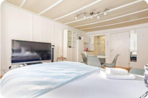 City Center Apt. Old Town ZH